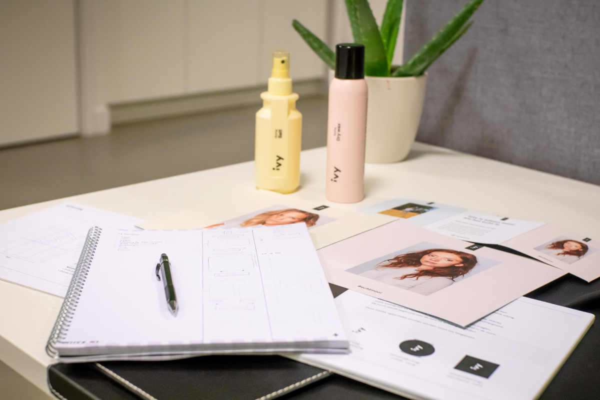 Schetsen wireframes ivy haircare Schetsen wireframes ivy haircare